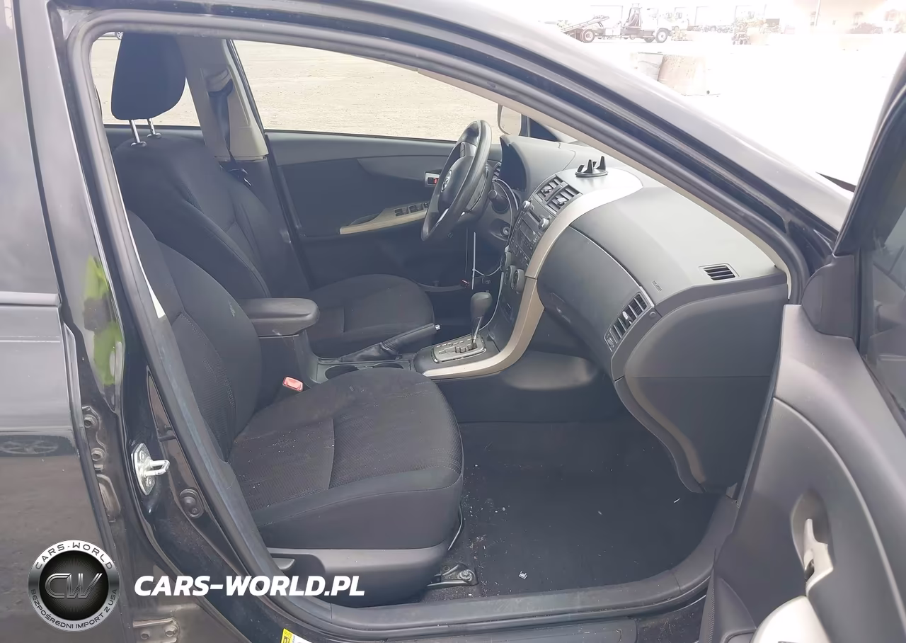 2011 Toyota Corolla S VIN:2T1BU4EE2BC729229 - 5