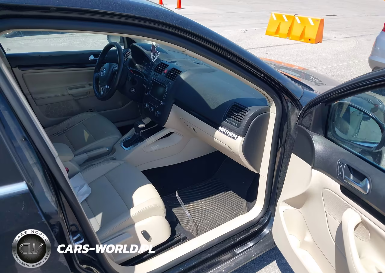 2010 Volkswagen Jetta Tdi VIN:3VWRL7AJ9AM128134 - 5