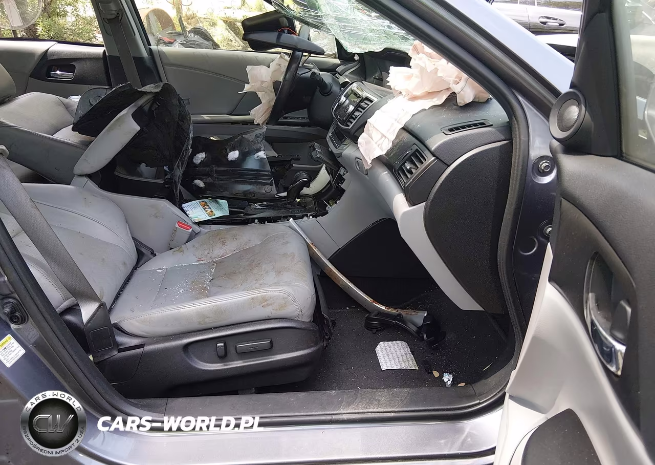 2015 Honda Accord Ex-L VIN:1HGCR2F83FA158526 - 5