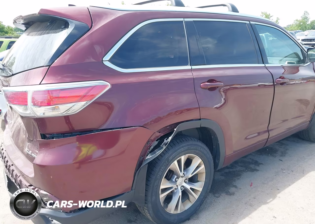 2015 Toyota Highlander Xle V6 VIN:5TDJKRFH3FS136340 - 19