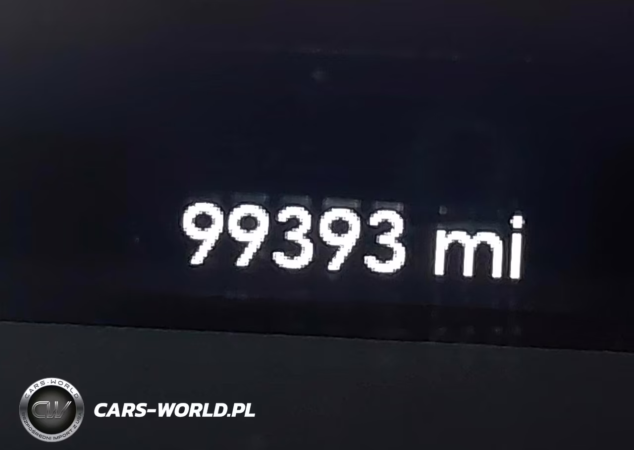 2020 Jeep Cherokee Latitude 4X4 VIN:1C4PJMCBXLD643372 - 17