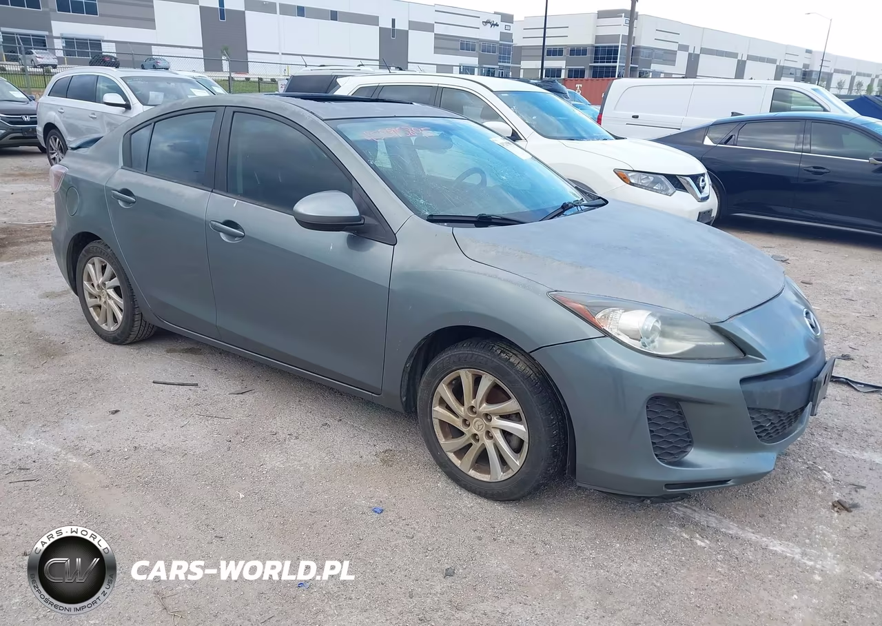 2012 Mazda Mazda3 I Grand Touring – zdjęcie 1 z 12