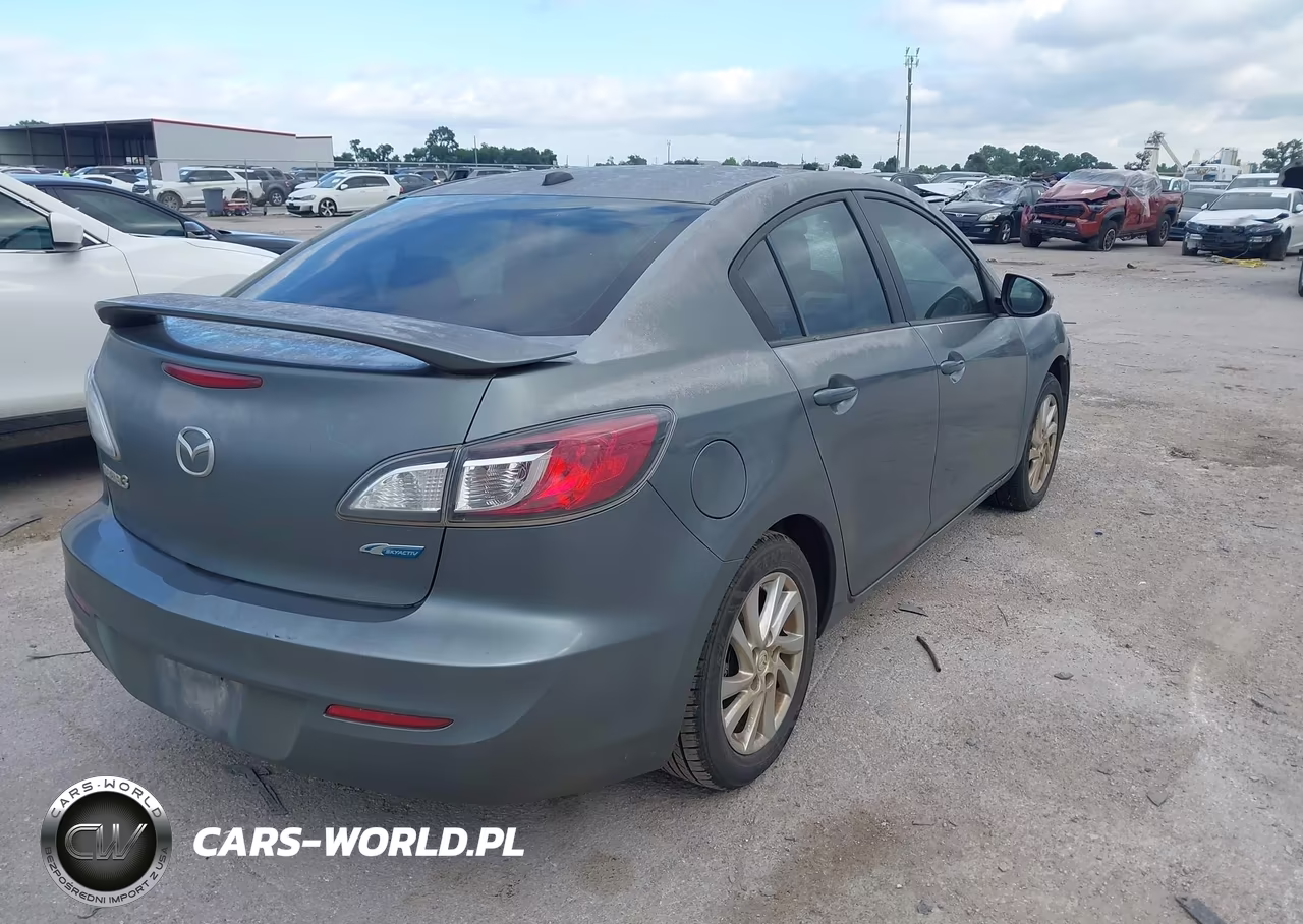 2012 Mazda Mazda3 I Grand Touring VIN:JM1BL1W71C1627475 - 4