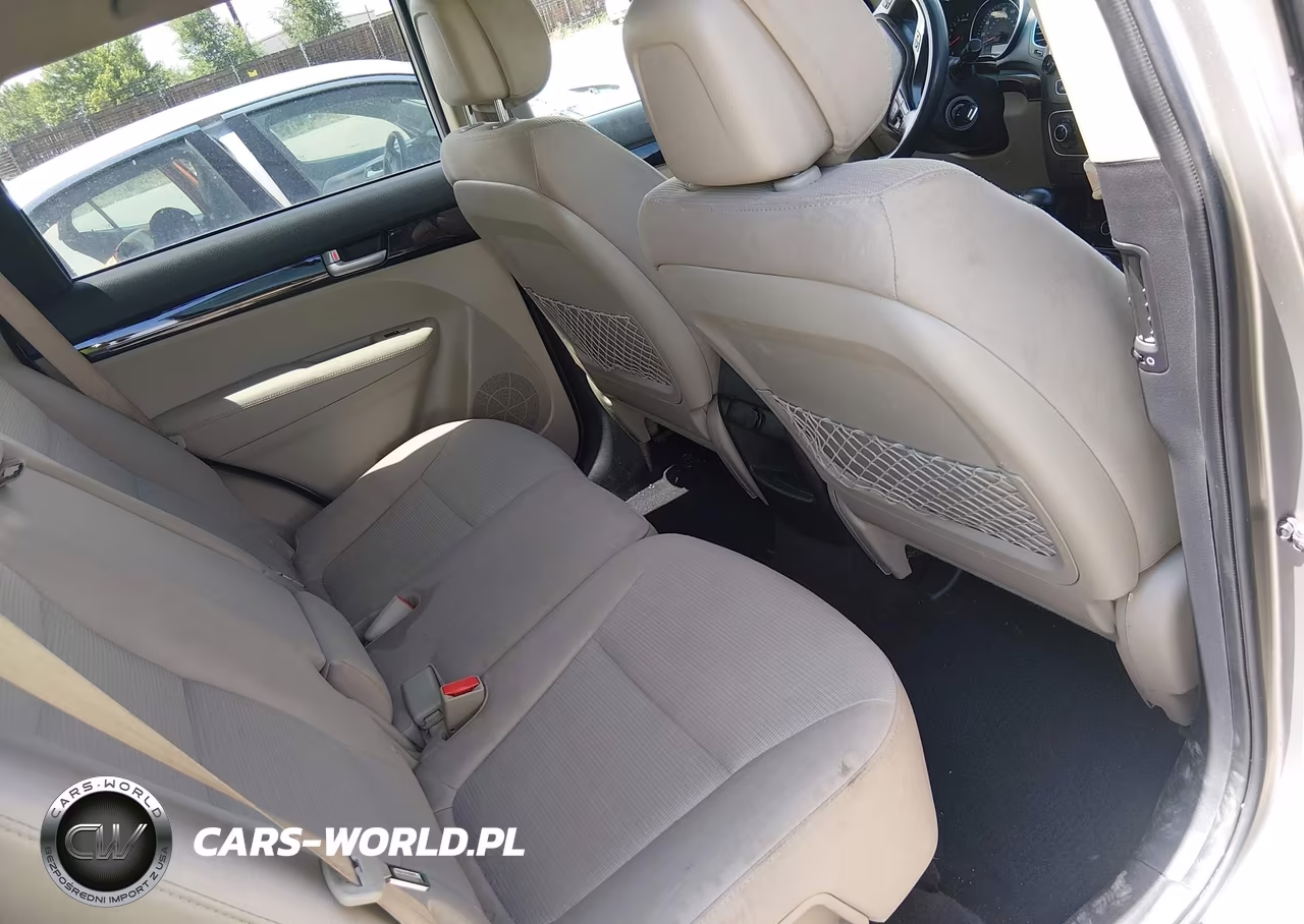2015 Kia Sorento Lx V6 VIN:5XYKTDA78FG653763 - 8
