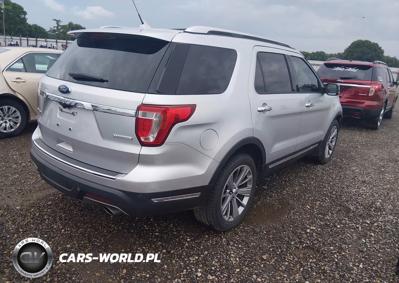 2018 Ford Explorer Limited VIN:1FM5K7FHXJGB64852 - 4
