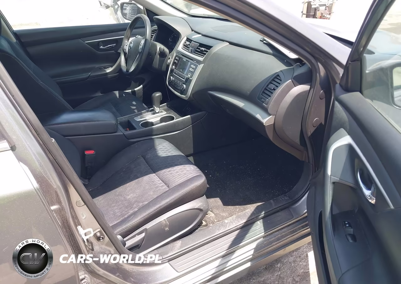 2018 Nissan Altima 2.5 S VIN:1N4AL3AP0JC116118 - 5