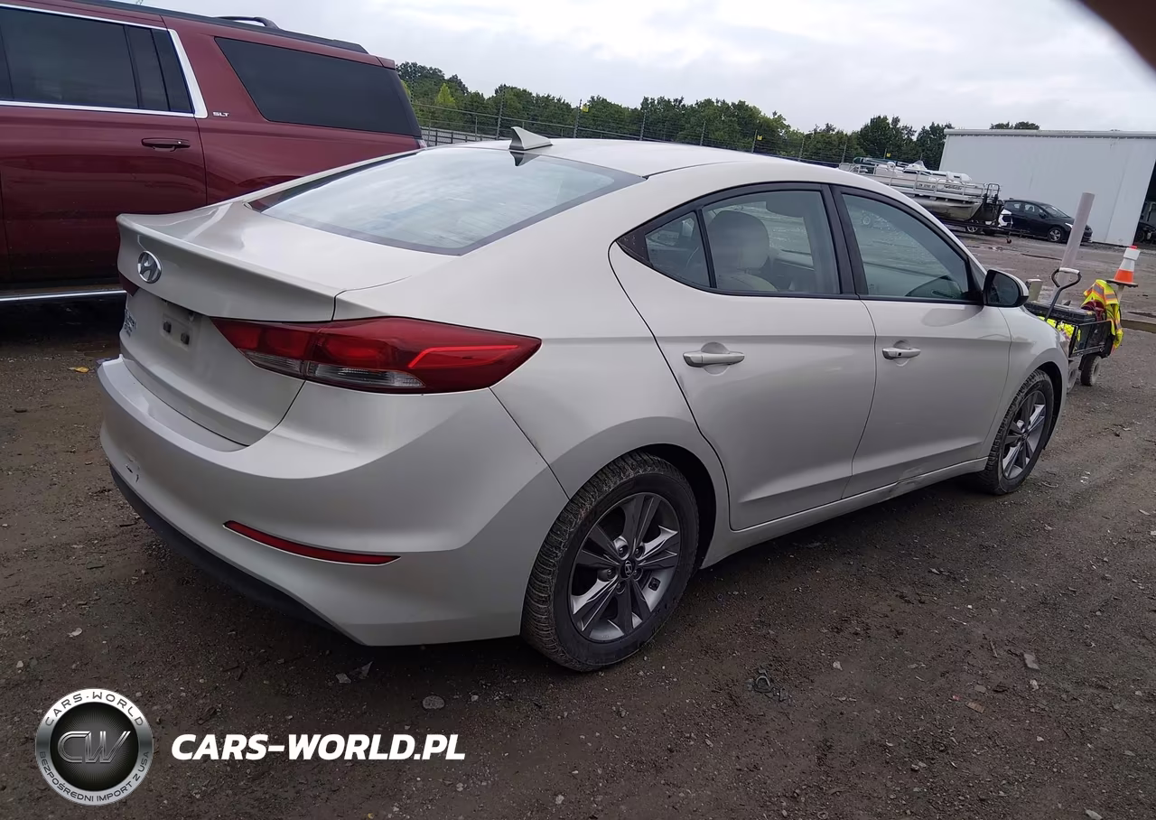 2017 Hyundai Elantra Value Edition VIN:KMHD84LF9HU296430 - 4