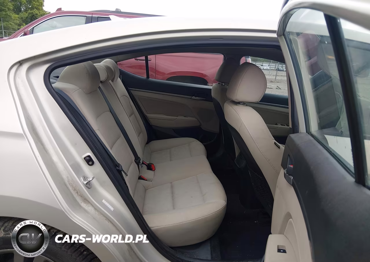 2017 Hyundai Elantra Value Edition VIN:KMHD84LF9HU296430 - 8
