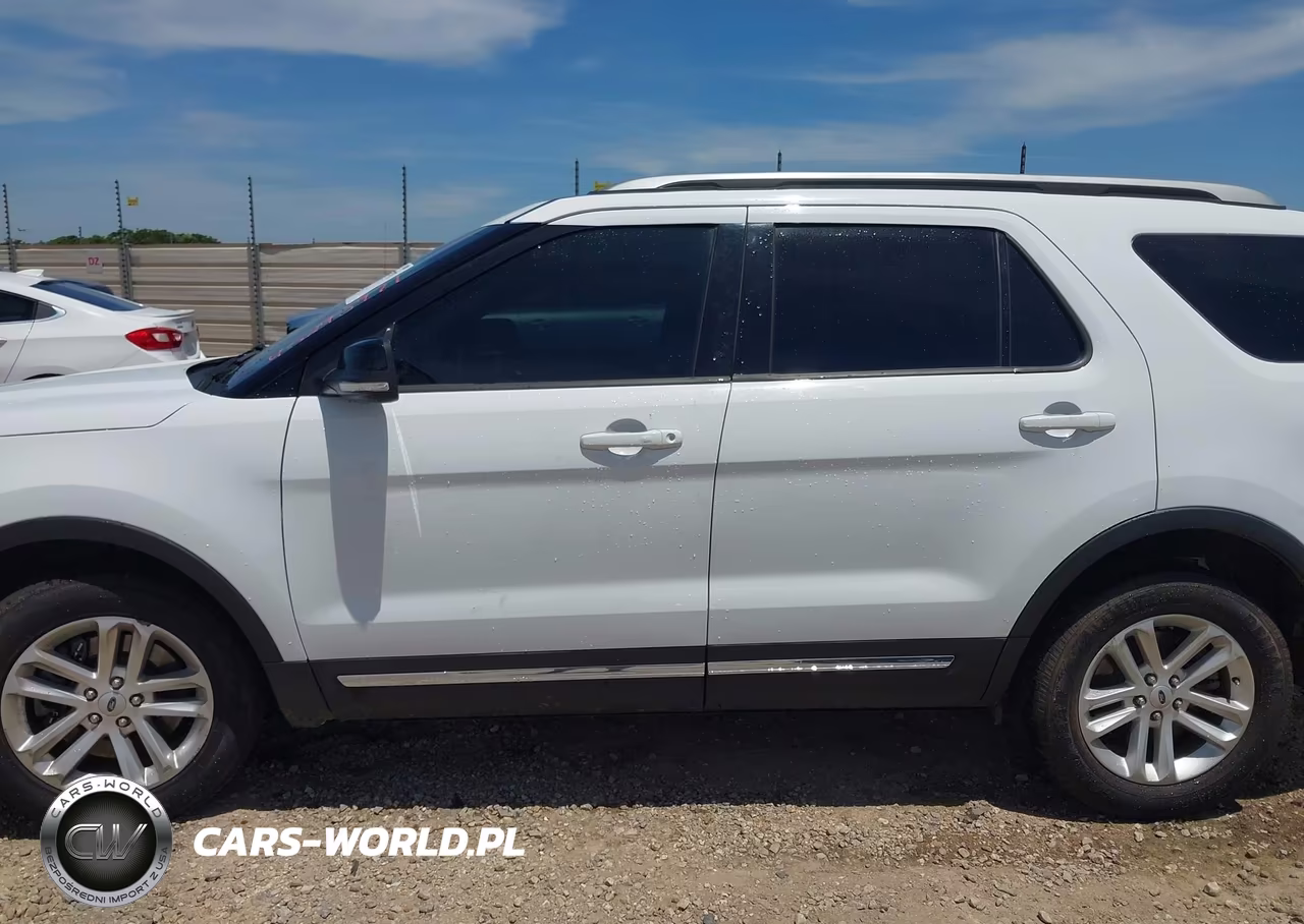 2017 Ford Explorer Xlt VIN:1FM5K7D80HGC75195 - 14