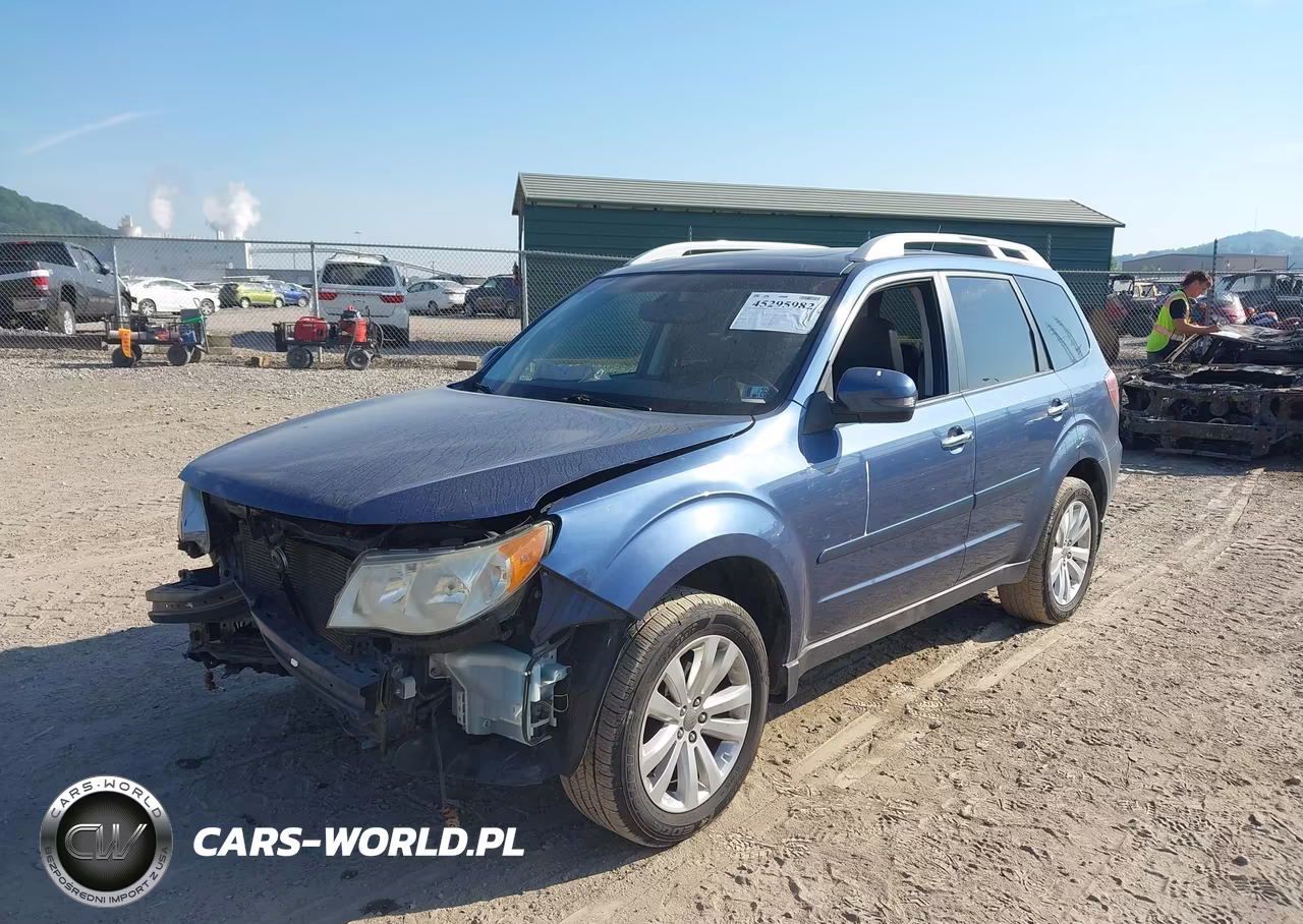 2011 Subaru Forester 2.5X Touring VIN:JF2SHAGC6BH753688 - 2