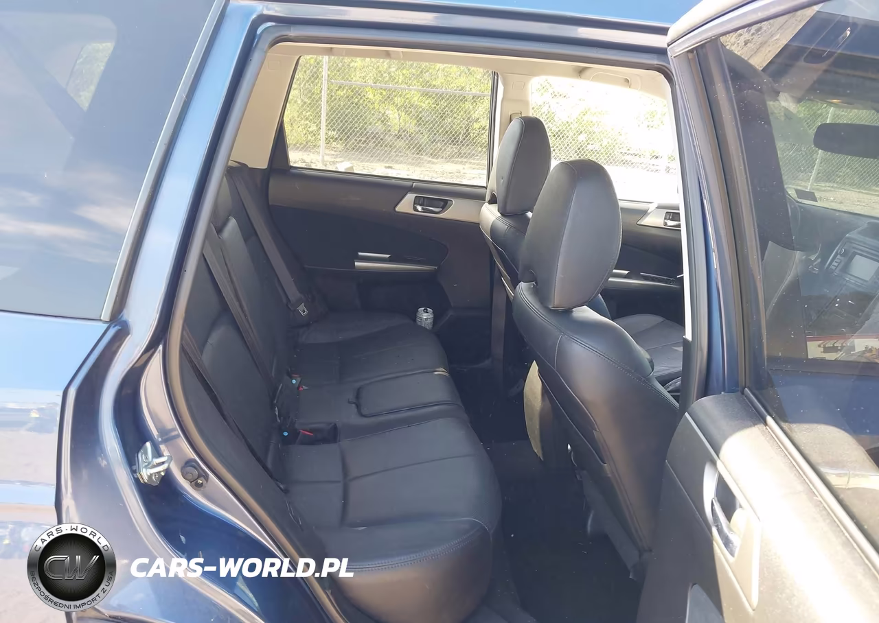 2011 Subaru Forester 2.5X Touring VIN:JF2SHAGC6BH753688 - 8
