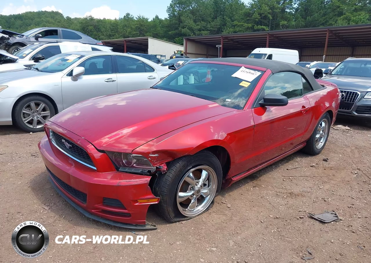 2013 Ford Mustang V6 VIN:1ZVBP8EM9D5258103 - 2