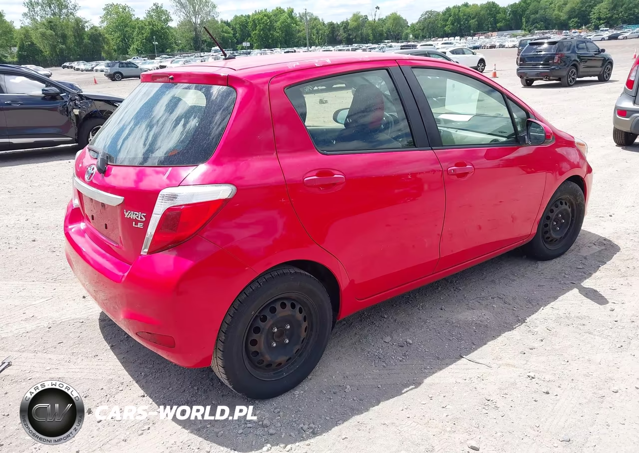 2013 Toyota Yaris Le VIN:JTDKTUD31DD569711 - 4