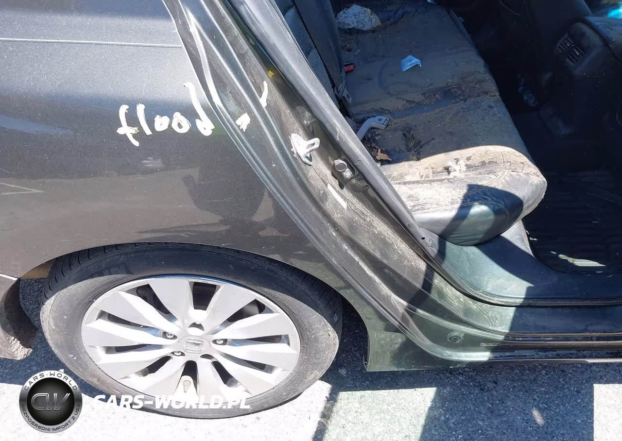 2013 Honda Accord Ex-L VIN:1HGCR2F89DA105861 - 6