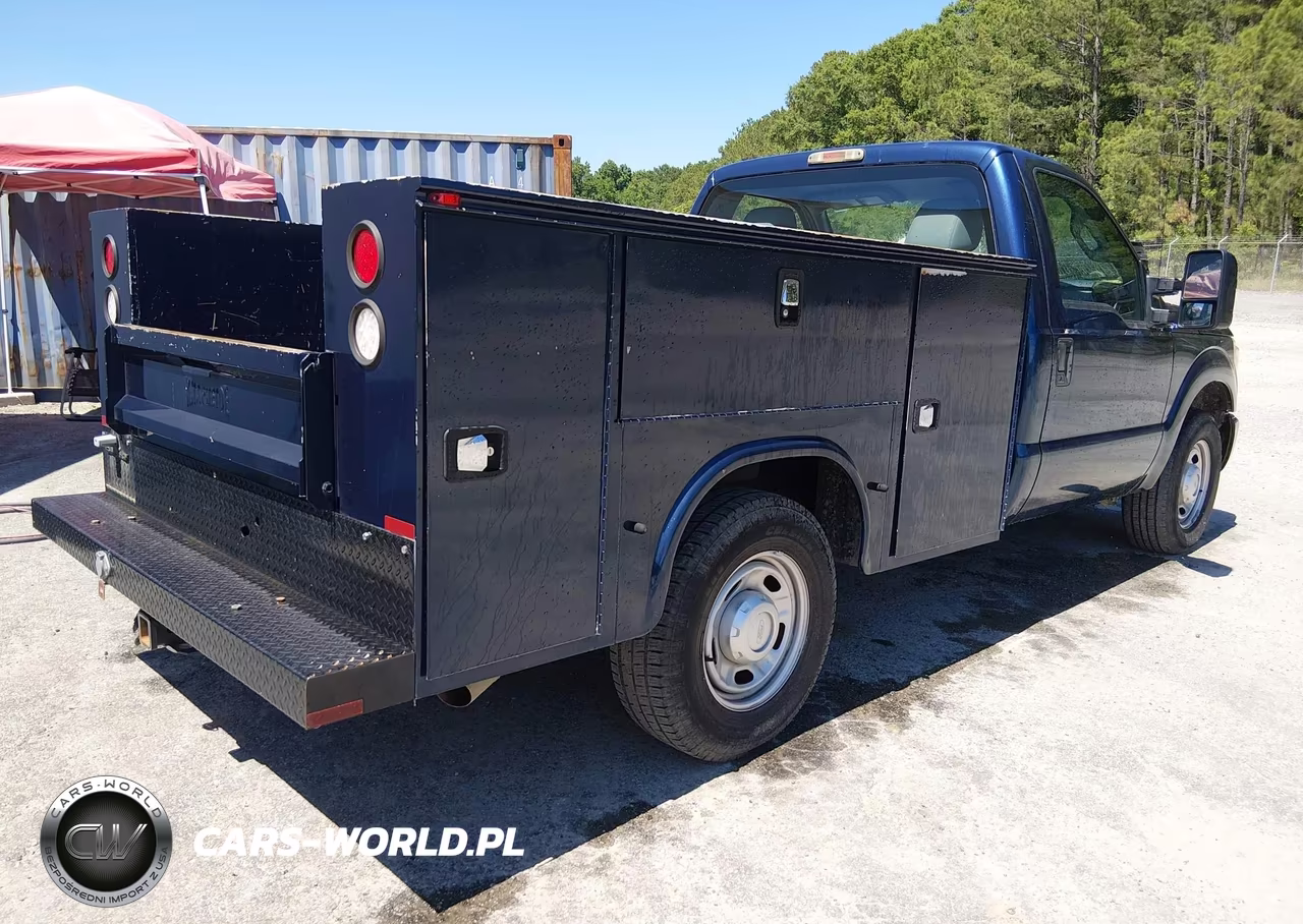 2016 Ford F-250 Xl VIN:1FDBF2A63GED02431 - 4