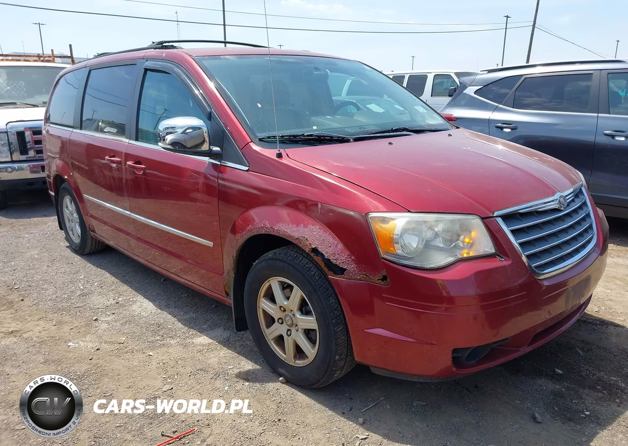 2010 Chrysler Town & Country Touring Plus
