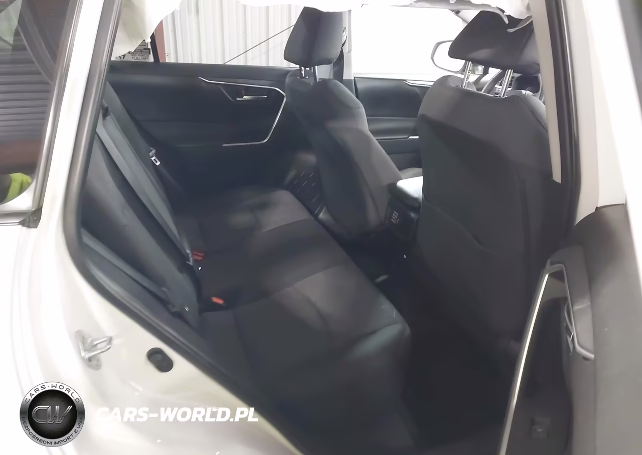 2025 Toyota Rav4 Xle VIN:2T3P1RFV3SW544056 - 8