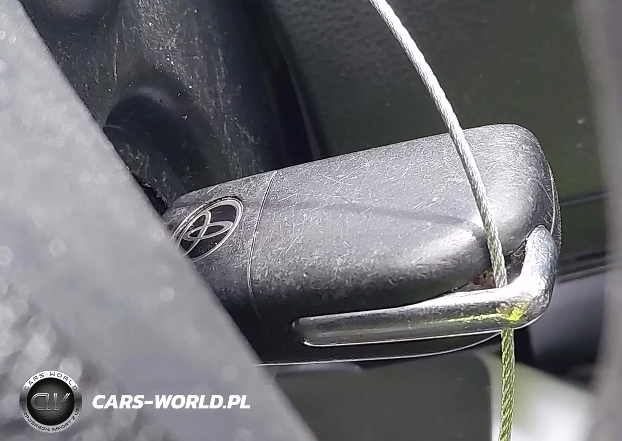 2020 Toyota Corolla Le VIN:JTDEPRAE4LJ020296 - 11