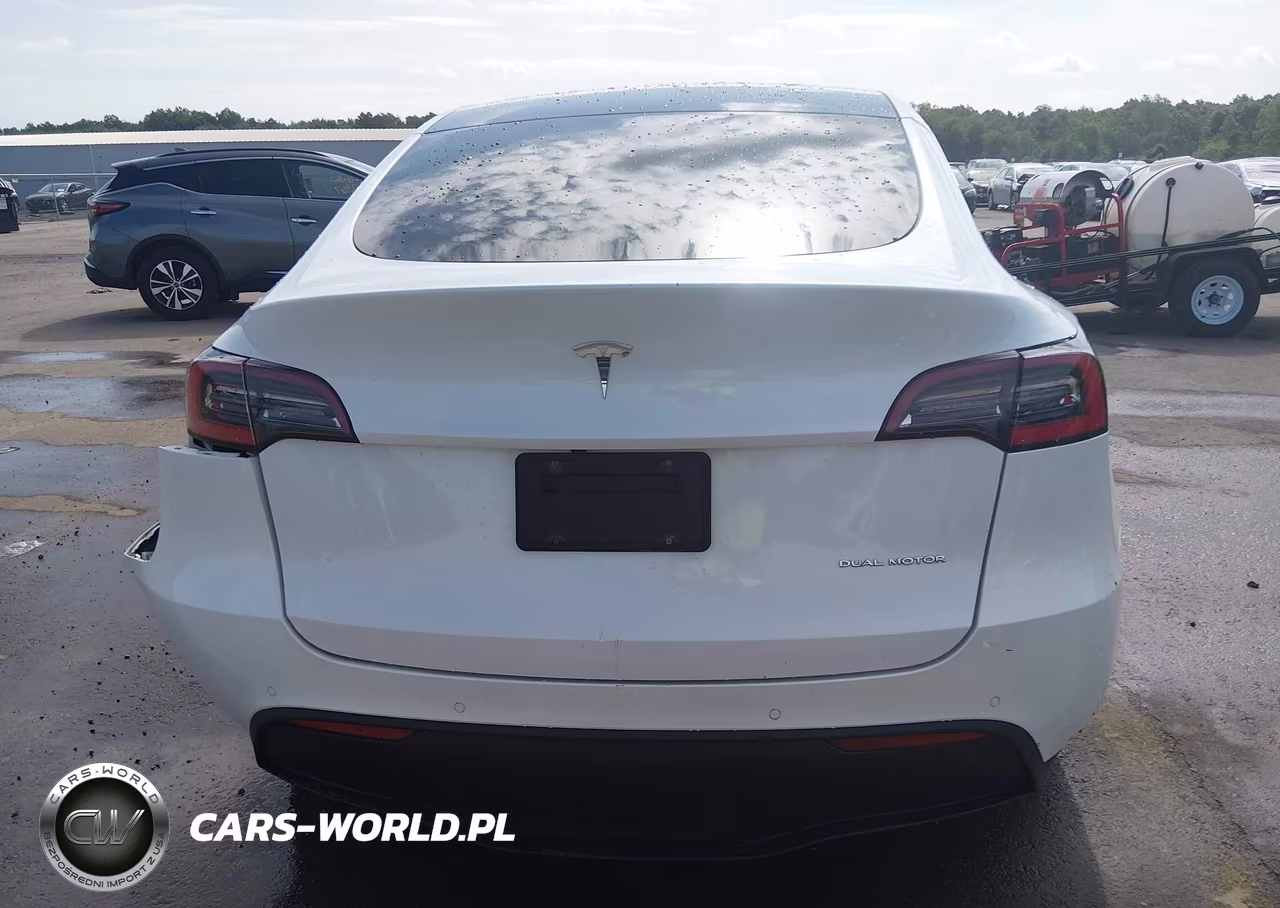 2021 Tesla Model Y Long Range Dual Motor All-Wheel Drive VIN:5YJYGDEE4MF104945 - 16