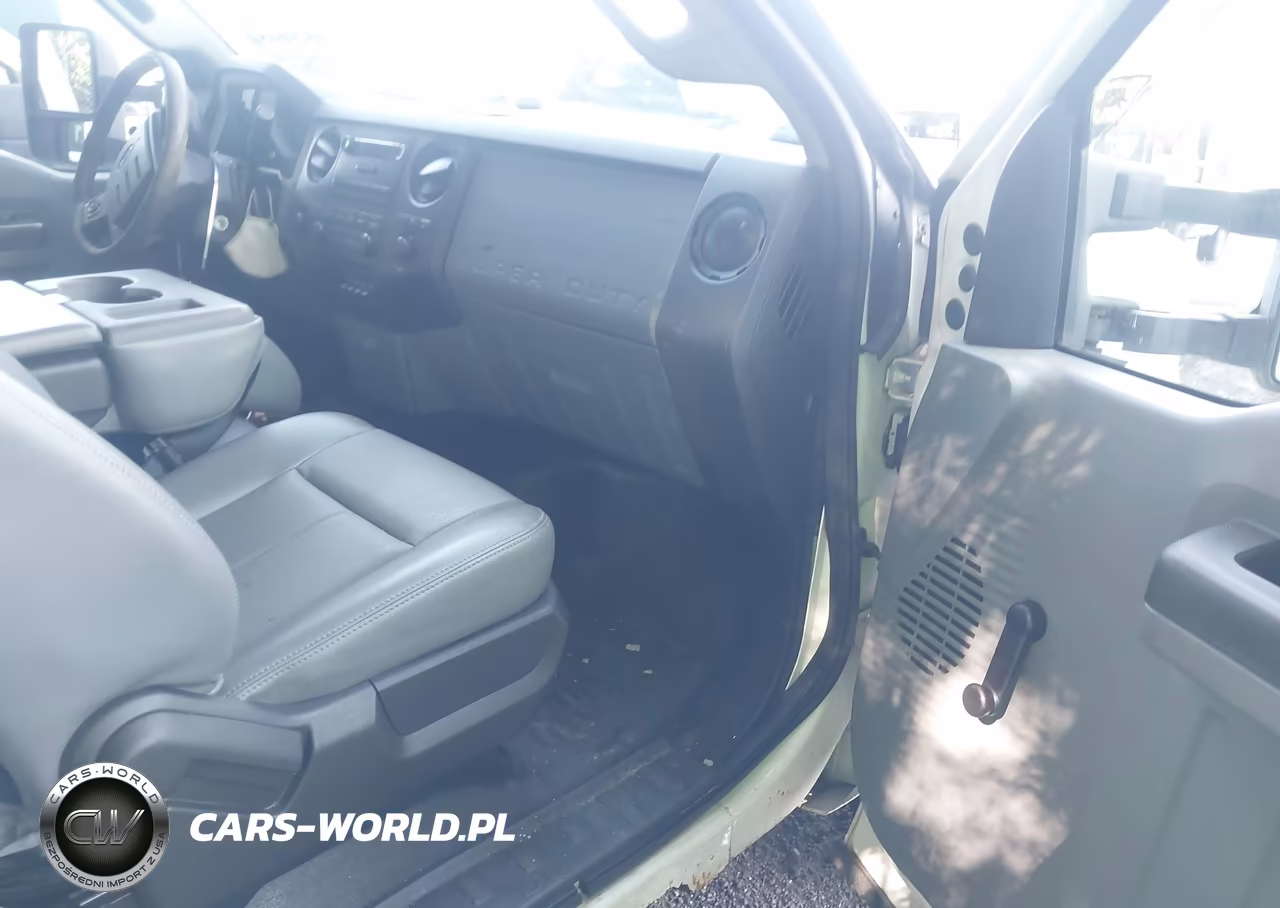 2012 Ford F-250 Xl VIN:1FDBF2B63CEC50856 - 5