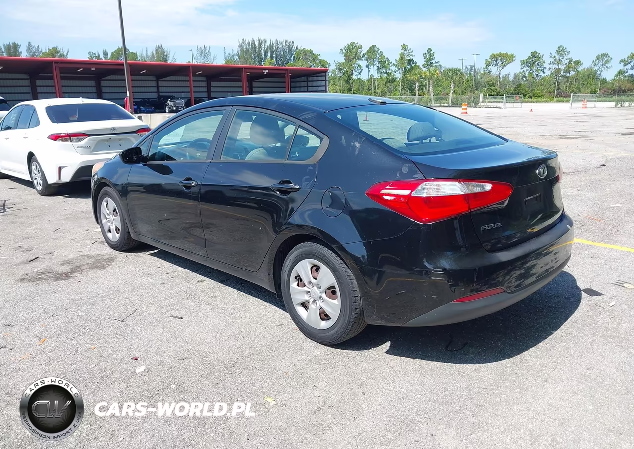 2015 Kia Forte Lx VIN:KNAFK4A63F5366252 - 3