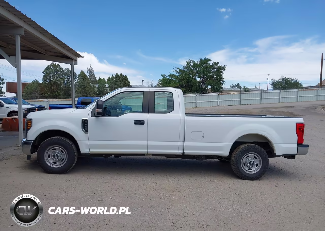2018 Ford F-250 Xl VIN:1FT7X2A68JEC83907 - 14