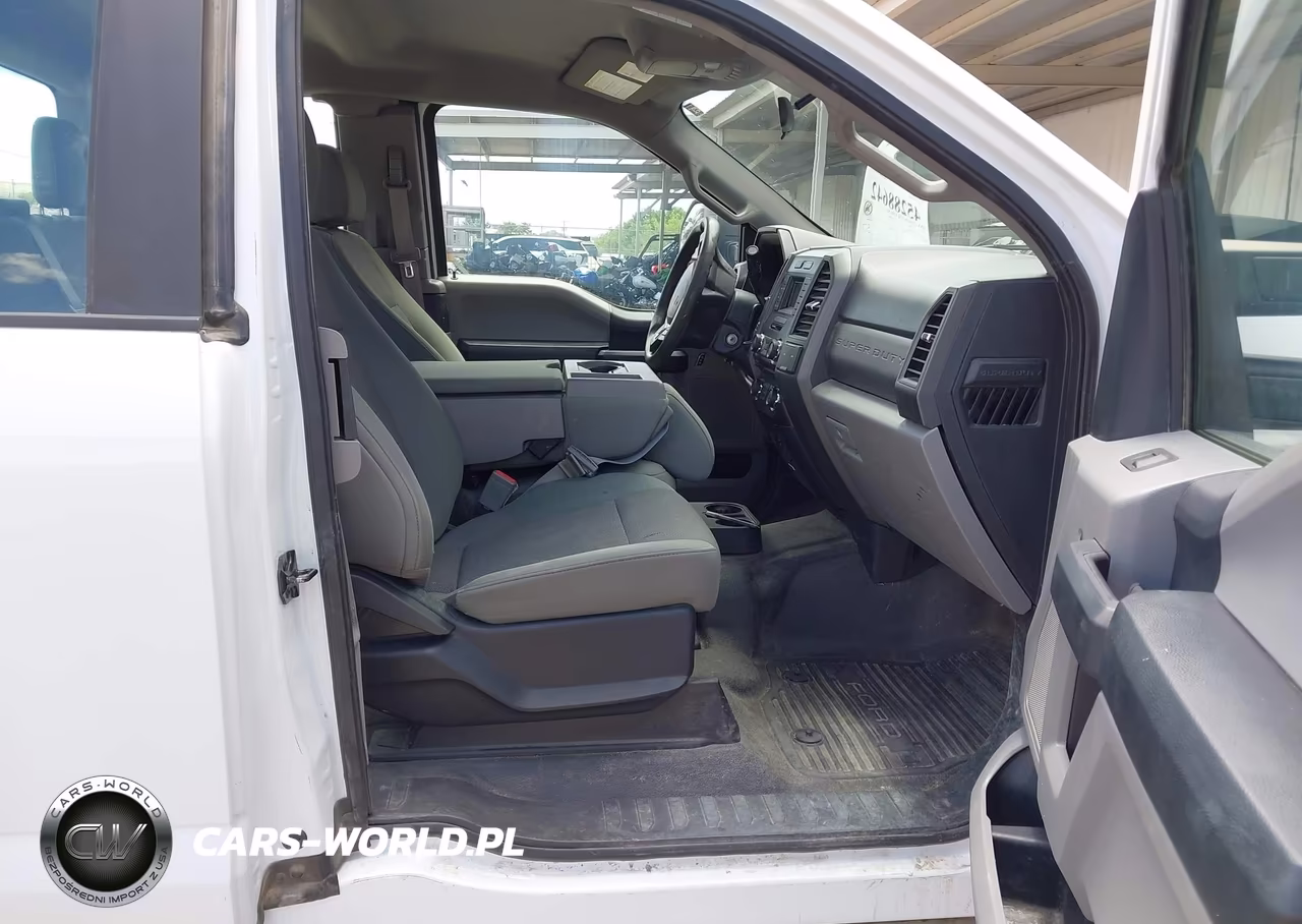 2018 Ford F-250 Xl VIN:1FT7X2A68JEC83907 - 5