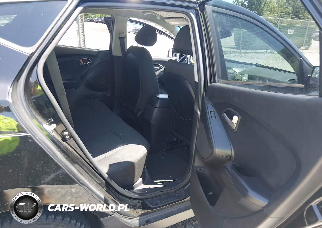 2015 Hyundai Tucson Gls VIN:KM8JT3AF7FU033736 - 8