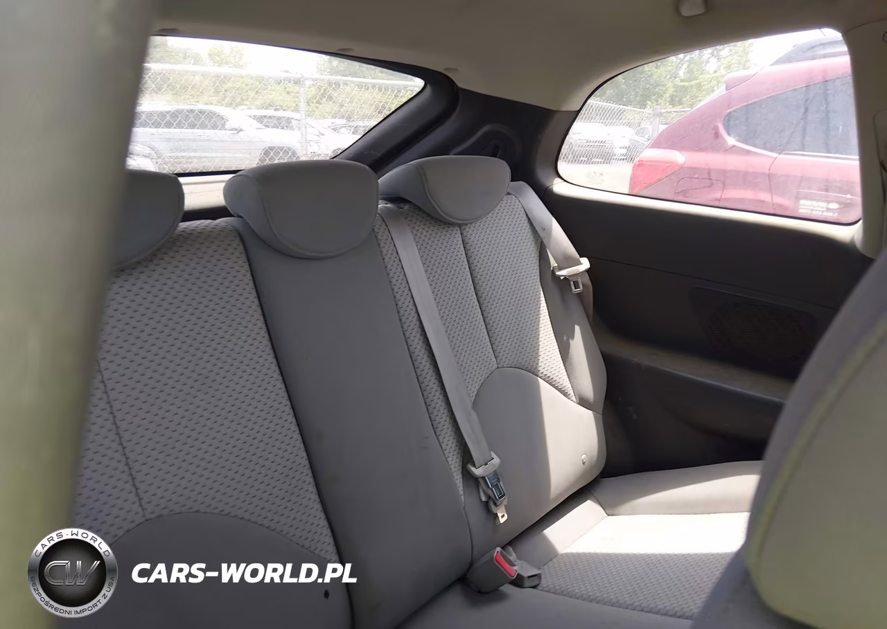2009 Hyundai Accent Gs VIN:KMHCM36C79U119122 - 8