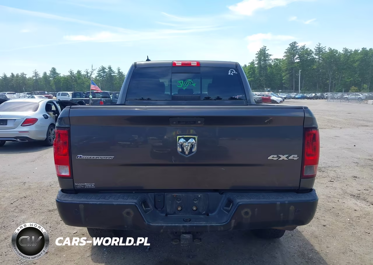 2015 Ram 1500 Outdoorsman VIN:1C6RR7LT7FS626435 - 16