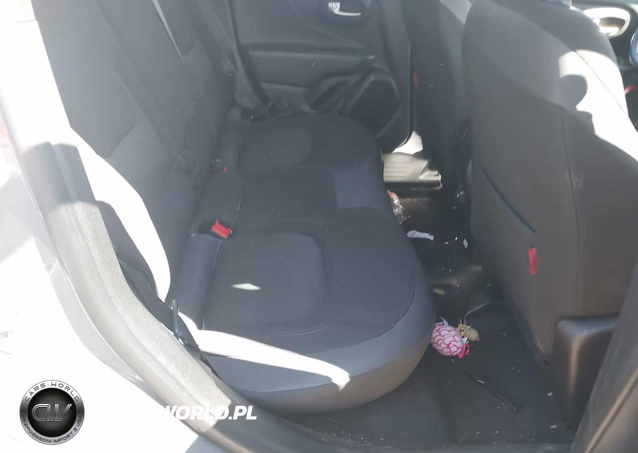 2019 Jeep Renegade Trailhawk 4X4 VIN:ZACNJBC10KPK69774 - 8