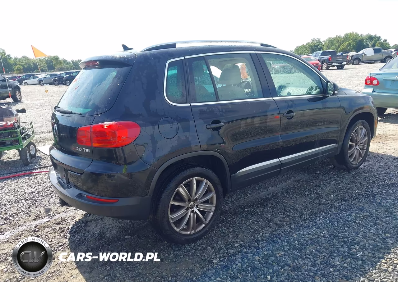 2013 Volkswagen Tiguan Se VIN:WVGAV7AX4DW523787 - 4