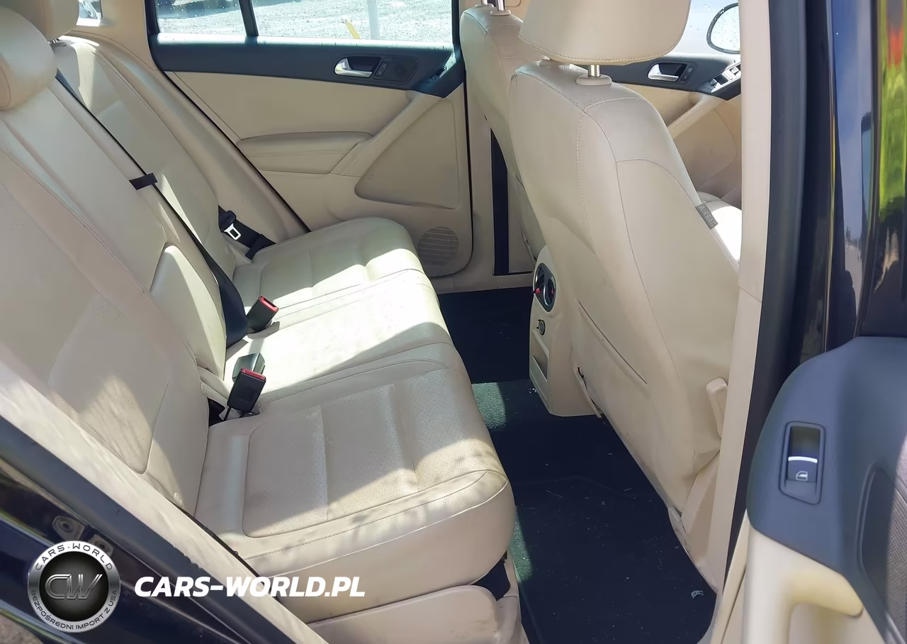 2013 Volkswagen Tiguan Se VIN:WVGAV7AX4DW523787 - 8