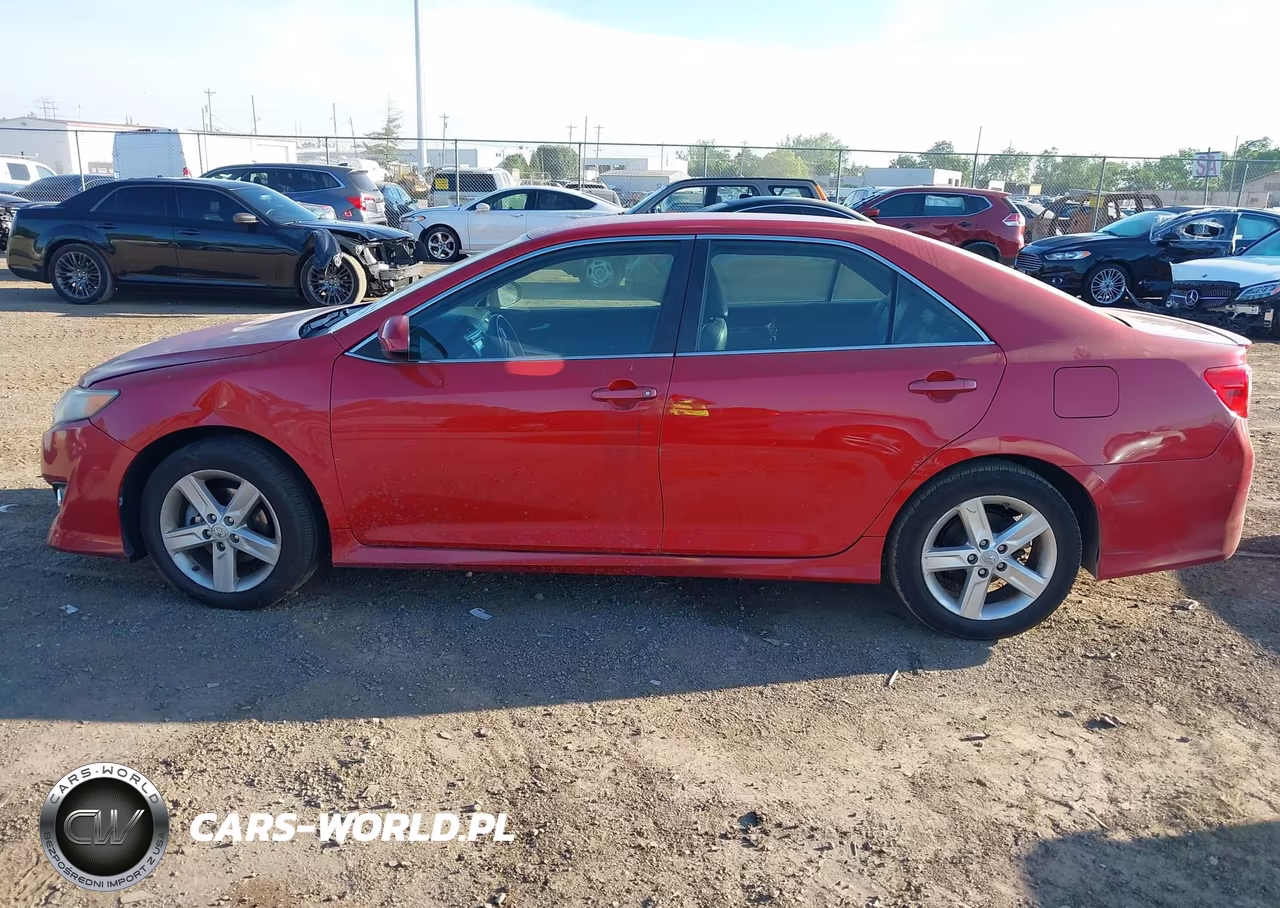 2013 Toyota Camry Se VIN:4T1BF1FK7DU722775 - 14
