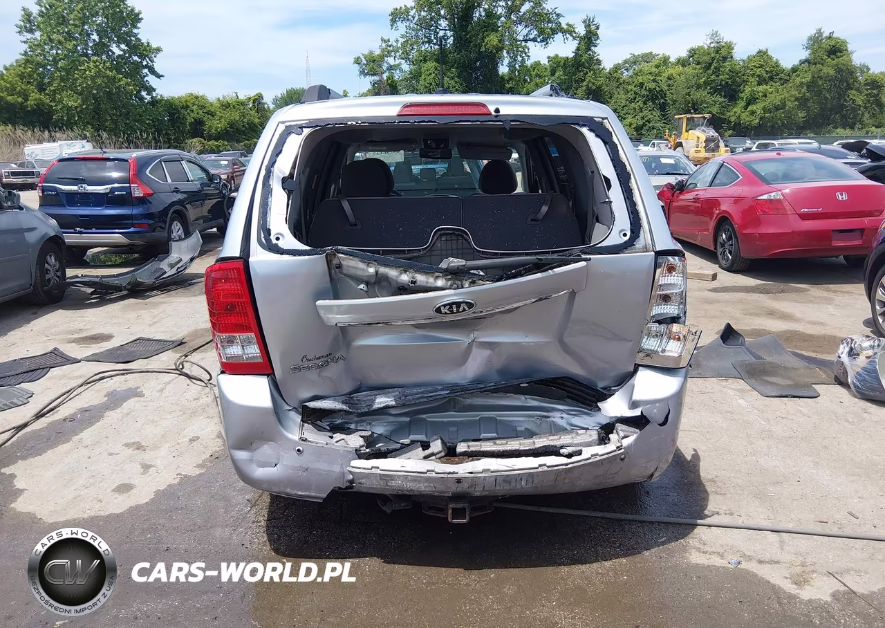2011 Kia Sedona Lx VIN:KNDMG4C73B6381940 - 16