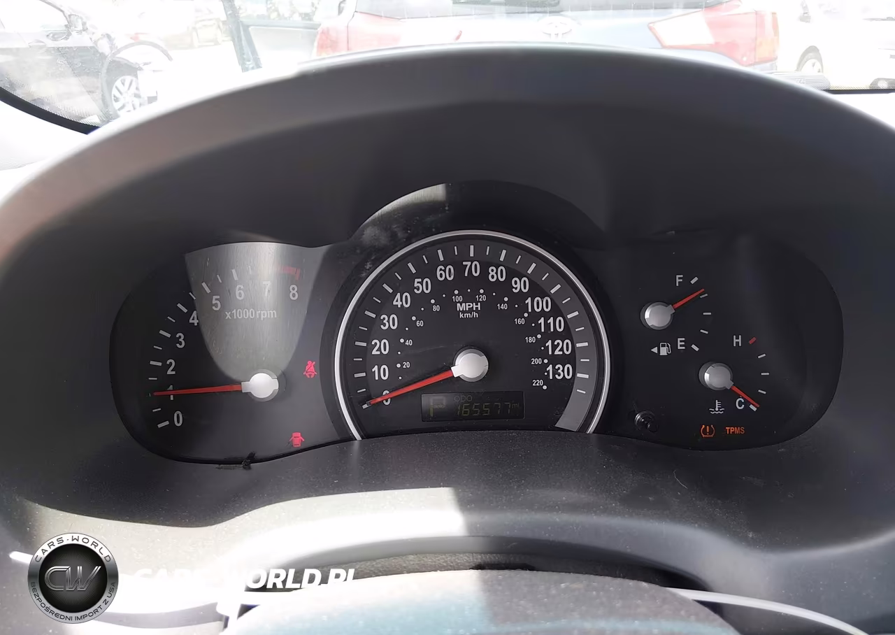 2011 Kia Sedona Lx VIN:KNDMG4C73B6381940 - 7