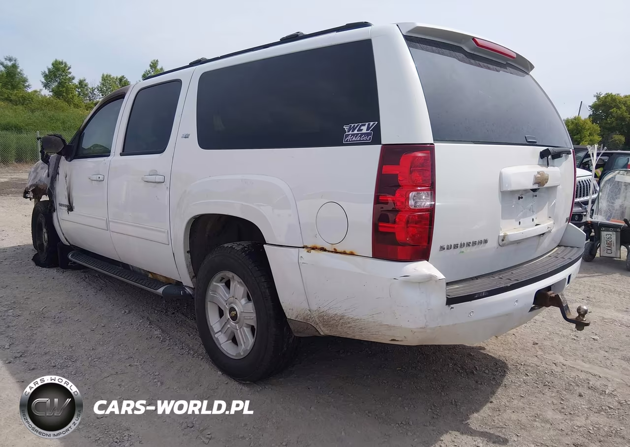 2011 Chevrolet Suburban 1500 Lt1 VIN:1GNSKJE31BR329467 - 3