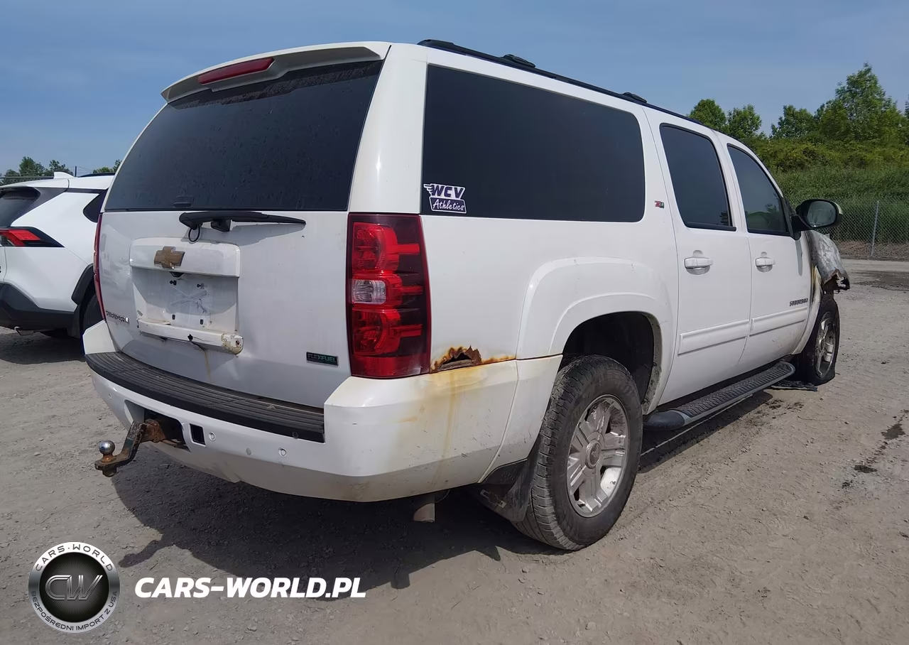 2011 Chevrolet Suburban 1500 Lt1 VIN:1GNSKJE31BR329467 - 4