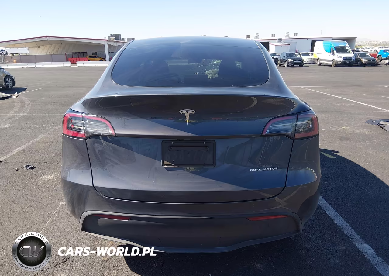 2023 Tesla Model Y Awd-Long Range Dual Motor All-Wheel Drive VIN:7SAYGDEE2PF923928 - 15