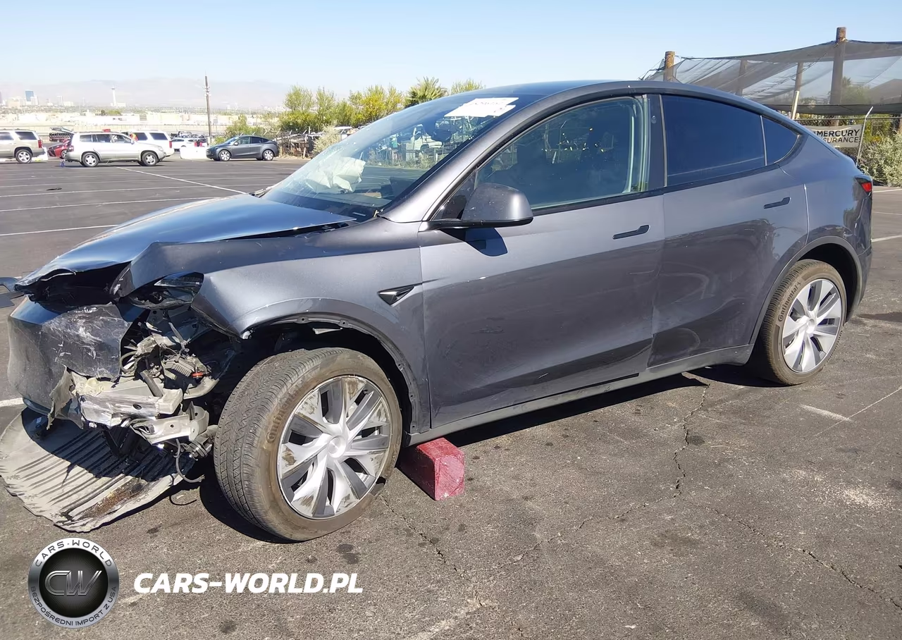 2023 Tesla Model Y Awd-Long Range Dual Motor All-Wheel Drive VIN:7SAYGDEE2PF923928 - 2