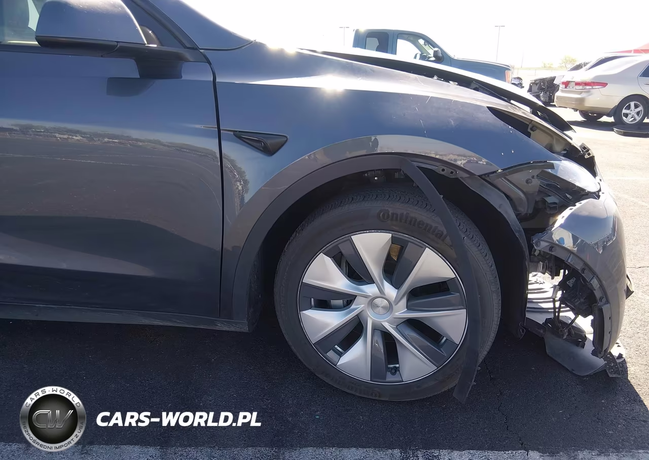 2023 Tesla Model Y Awd-Long Range Dual Motor All-Wheel Drive VIN:7SAYGDEE2PF923928 - 6