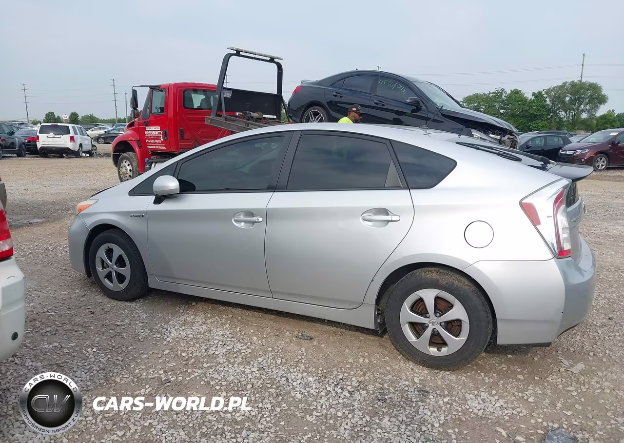 2012 Toyota Prius VIN:JTDKN3DU3C5486979 - 14