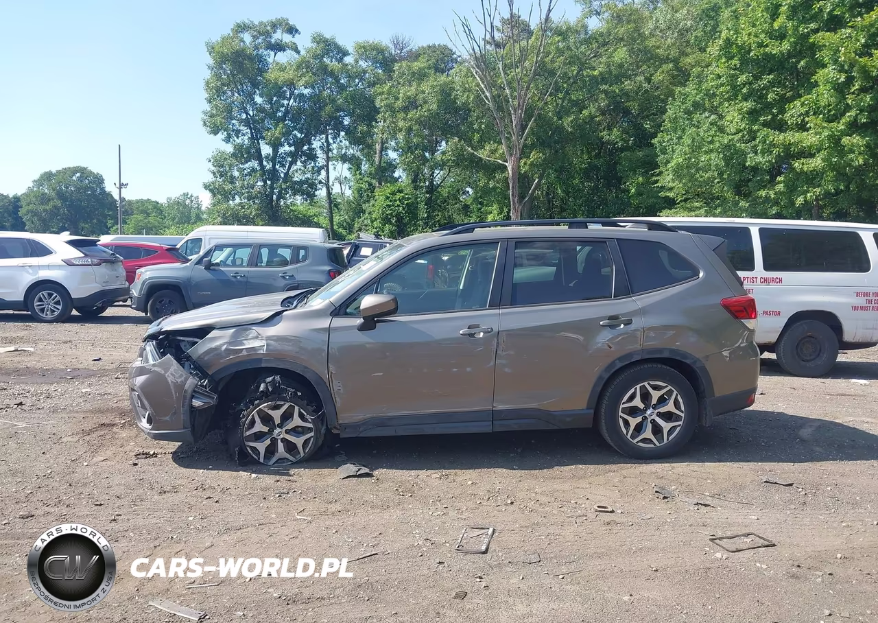 2021 Subaru Forester Premium VIN:JF2SKAFC0MH478941 - 14