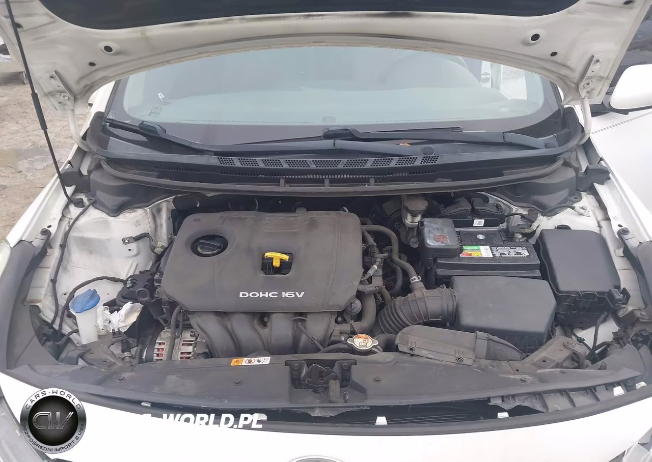 2018 Kia Forte Lx VIN:3KPFK4A77JE212667 - 10