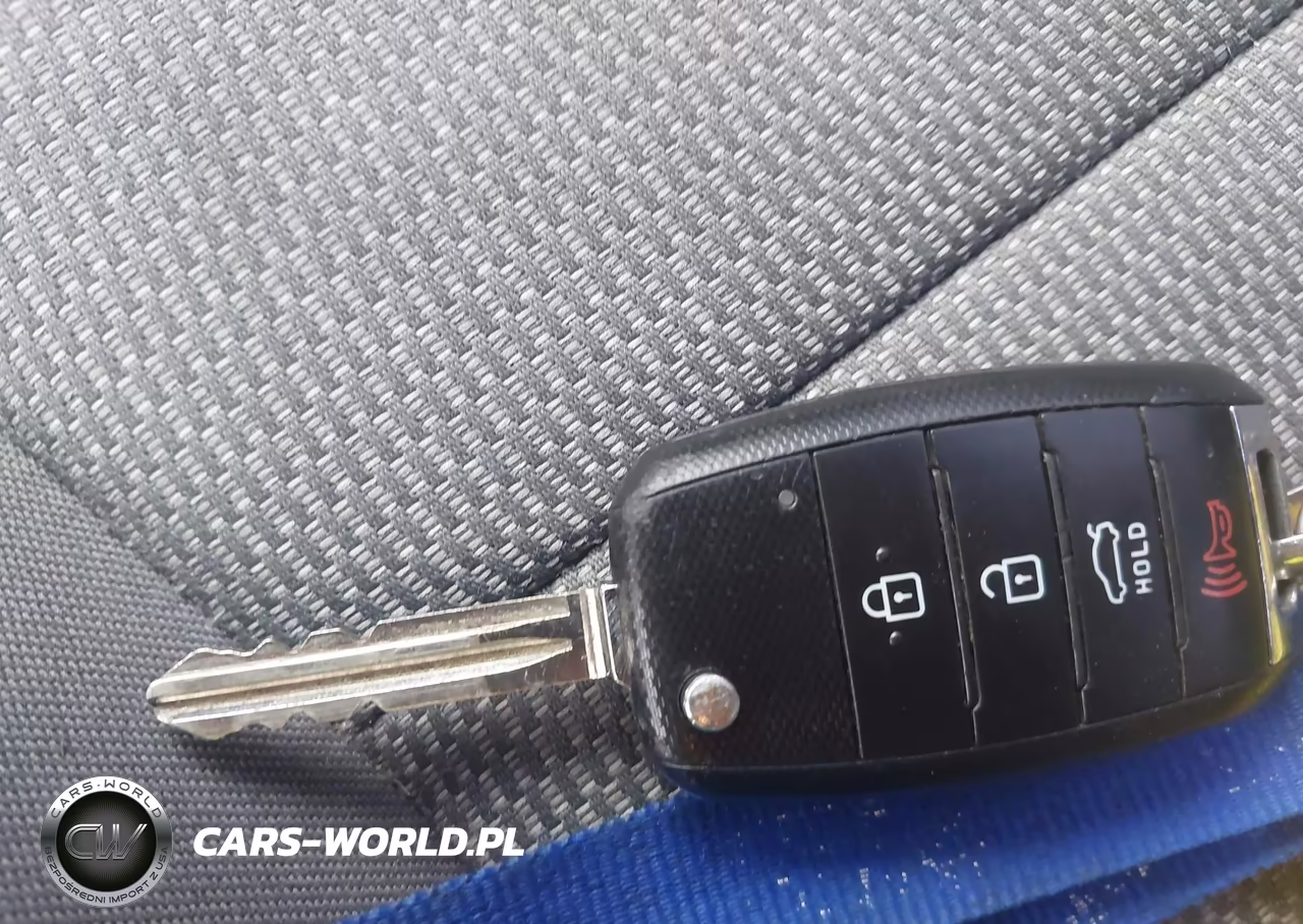 2018 Kia Forte Lx VIN:3KPFK4A77JE212667 - 11
