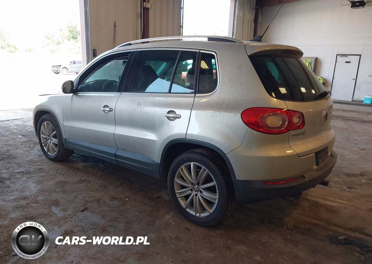 2011 Volkswagen Tiguan Se VIN:WVGAV7AXXBW538677 - 3