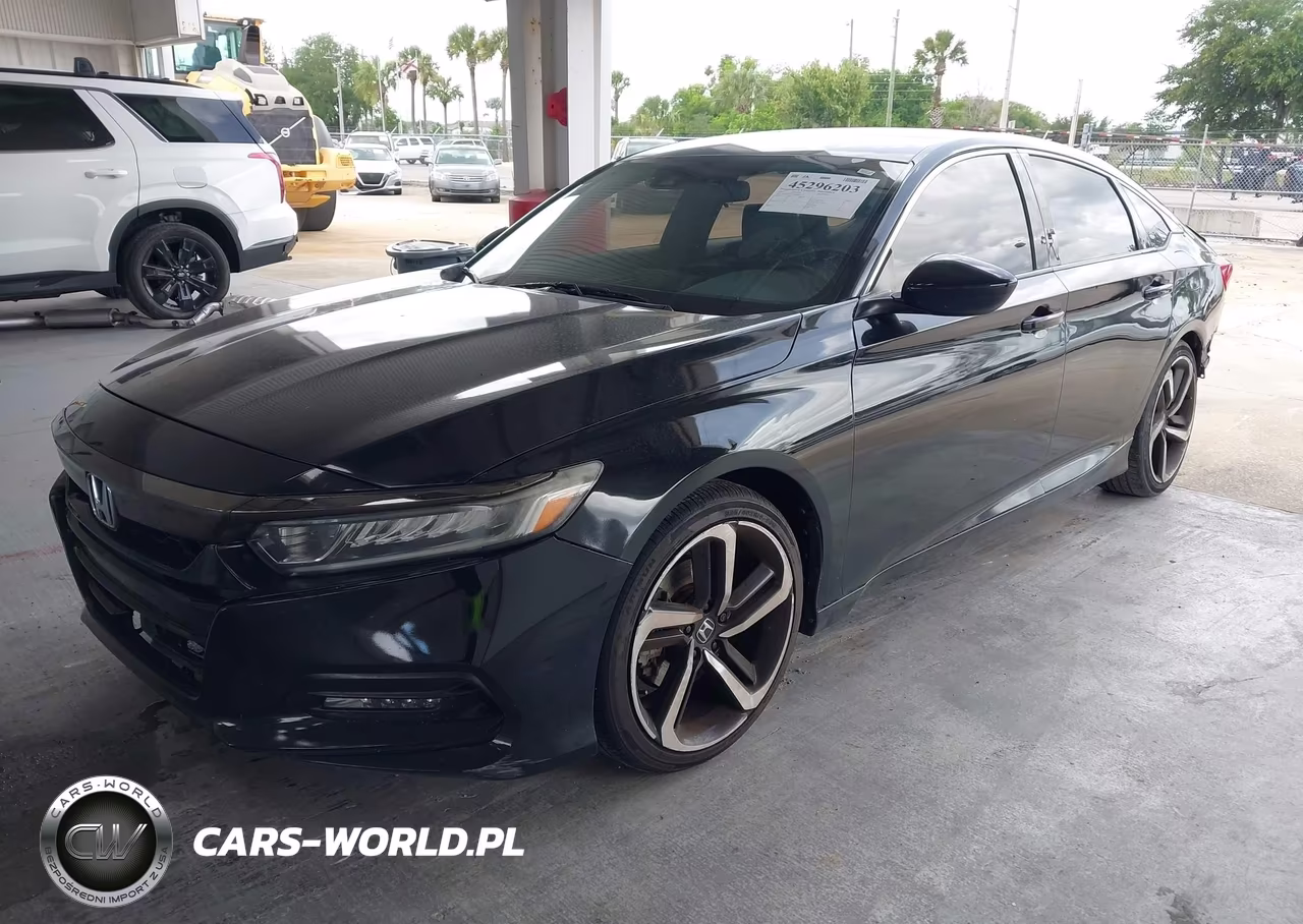 2018 Honda Accord Sport VIN:1HGCV1F39JA068090 - 2