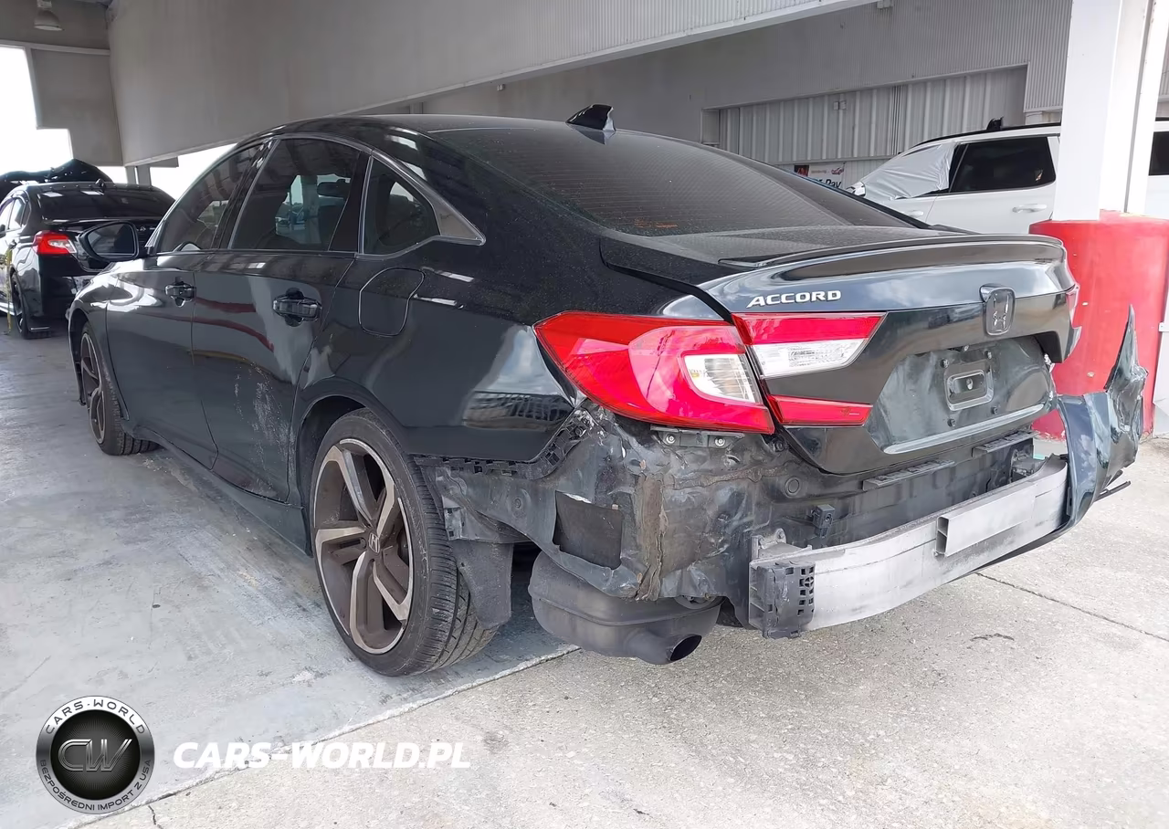 2018 Honda Accord Sport VIN:1HGCV1F39JA068090 - 3