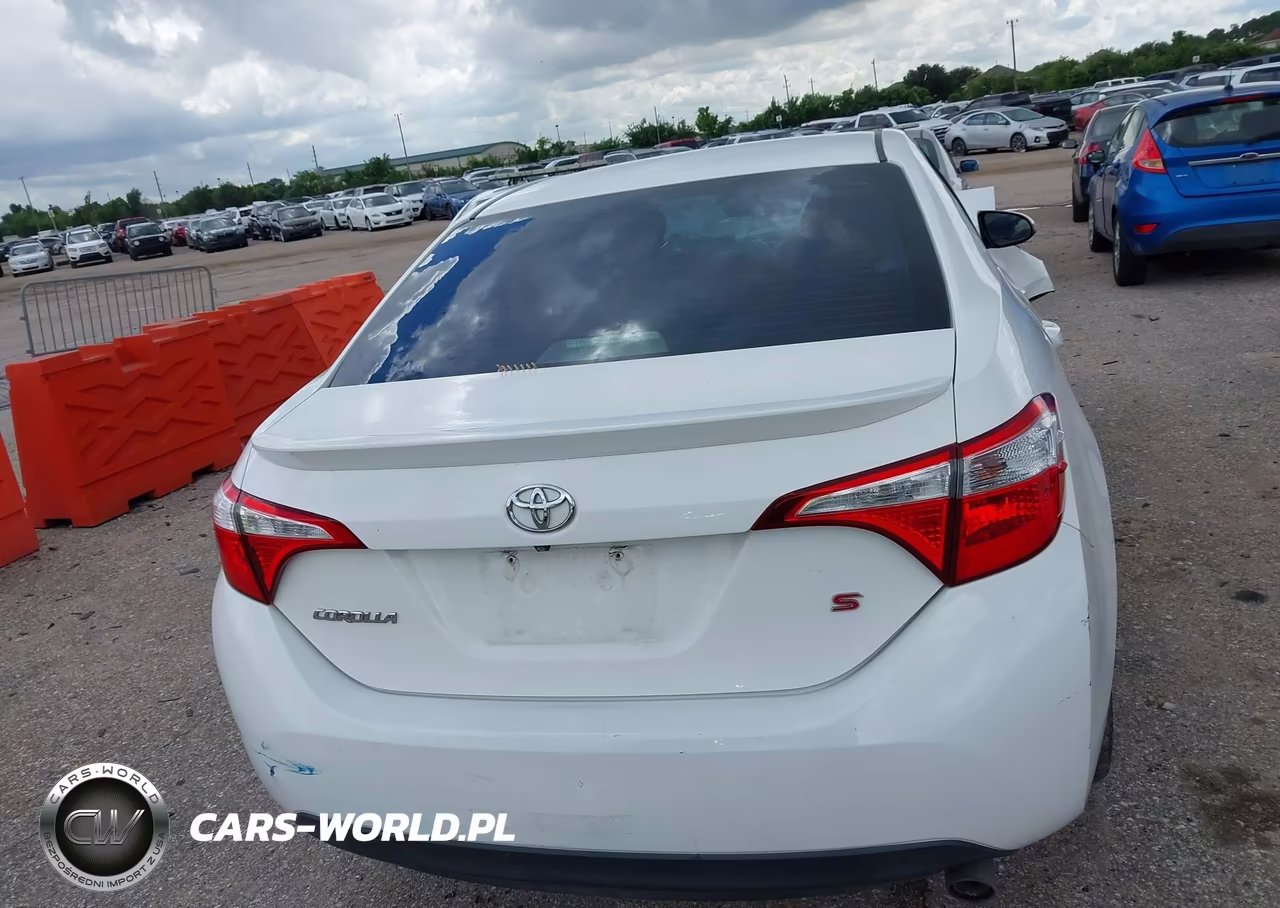 2016 Toyota Corolla S Plus VIN:5YFBURHE1GP489946 - 15