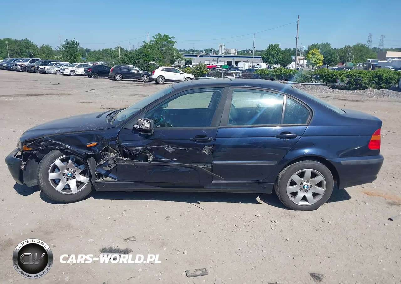 2005 BMW 325Xi VIN:WBAEU33465PR14808 - 14